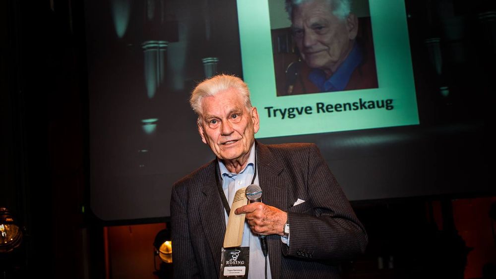 Trygve Reenskaug fikk endelig en Rosing-hederspris (han har vært nominert i andre kategorier i tidligere år) for sin mangeårige forskning innen objektorienterte metoder. Mest kjent er han for model-view-controller, men også rollemodelleringsmetoden OOram.