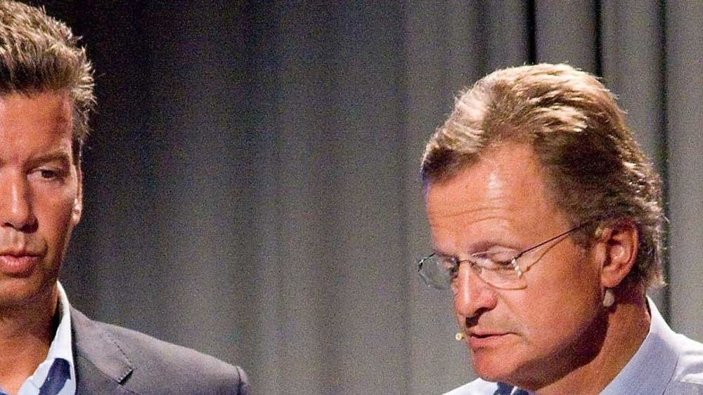 Midlertidig permittert finansdirektør Richard O. Aa burde informert daværende konsernsjef Jon Fredrik Baksaas om bekymringer rundt utbetalinger i Vimpelcom tidligere, ifølge rapporten fra Deloitte0.