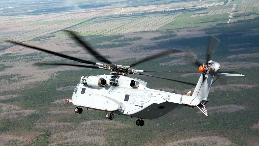 Dette CH-53K-testhelikopteret fløy første gang 27. oktober 2015.