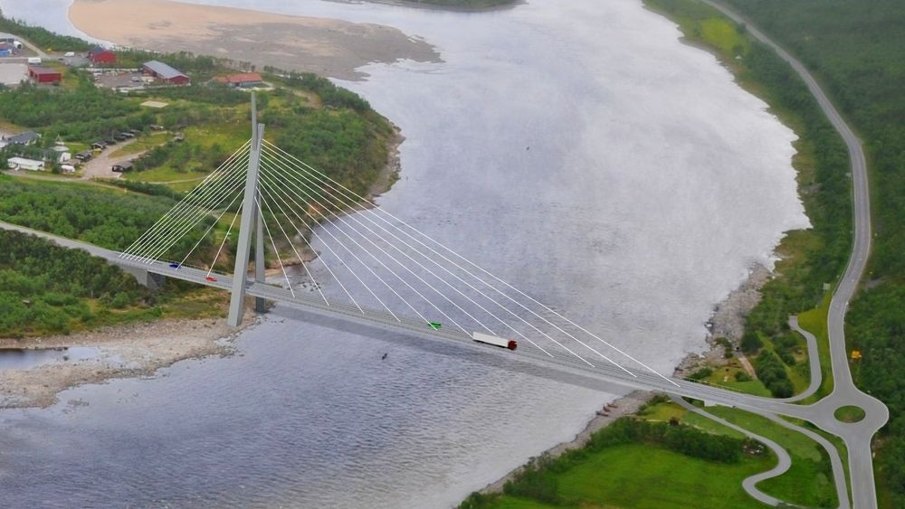 Nye Tana bru blir en ruvende konstruksjon. Det høyeste tårnbeinet vil rage 95 meter over bakken. På dette bildet er gamle Tana bru fjernet.