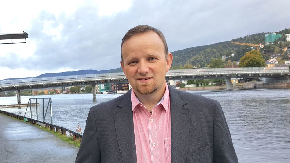 Rådgiver for digital infrastruktur i Trøndelag Fylkeskommune, Pål Magnar Dahlø, ber om innspill til prosjektet "Full bredde", som skal gi bredbånd i hele Trøndelag. 