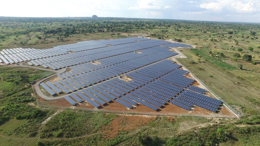 Øst-Afrikas største solkraftverk i Soroti i Uganda skal produsere nok strøm til 40.000 husstander.