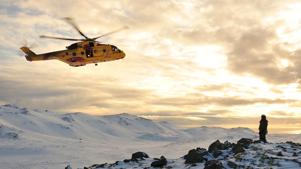 Canadisk CH-149 på vinterøvelse på Island i 2016. Nå skal dette og 13 andre kanadiske AW101 bruke Kongsberg på vedlikehold.