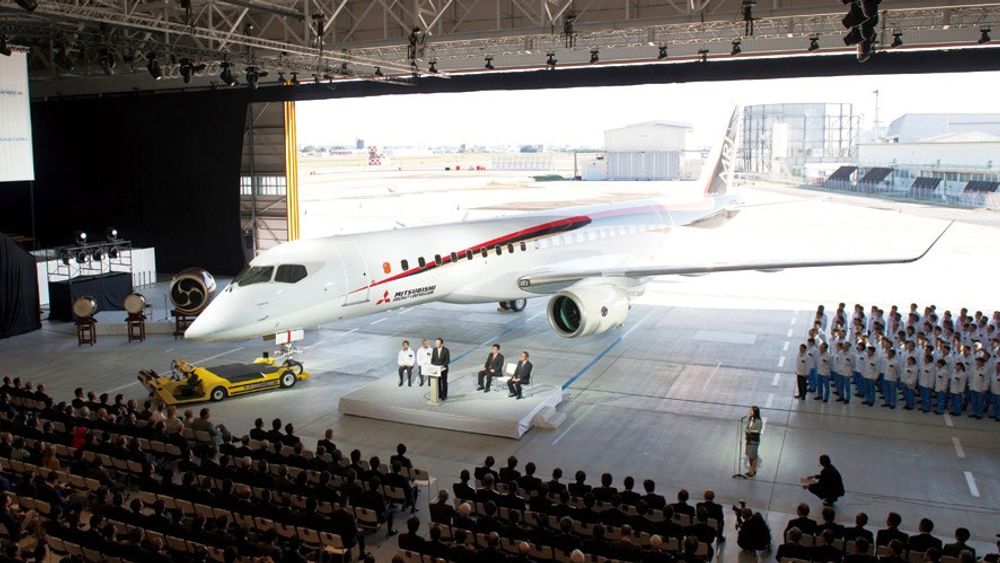 Utrullingsseremonien for Mitsubishi MRJ fant sted 18. oktober 2014.