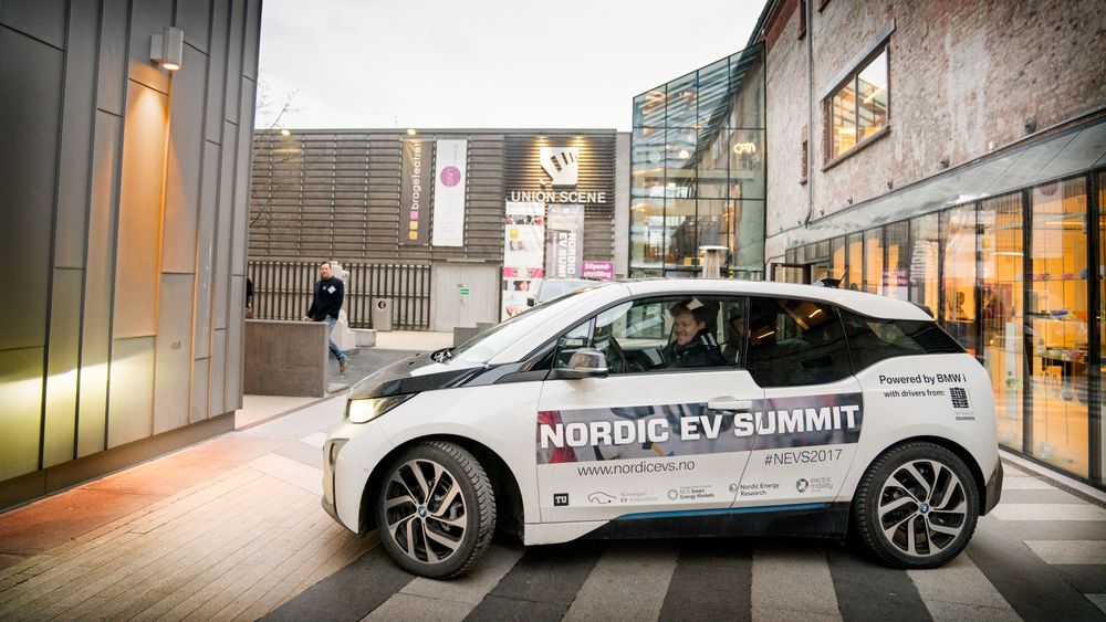BMW i3 er BMWs første helektriske produksjonsmodell. Her fra Nordic EV Summit i Drammen i februar.