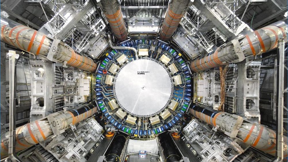ATLAS er den største detektoren ved LHC, og den største detektoren som noen gang er bygget.