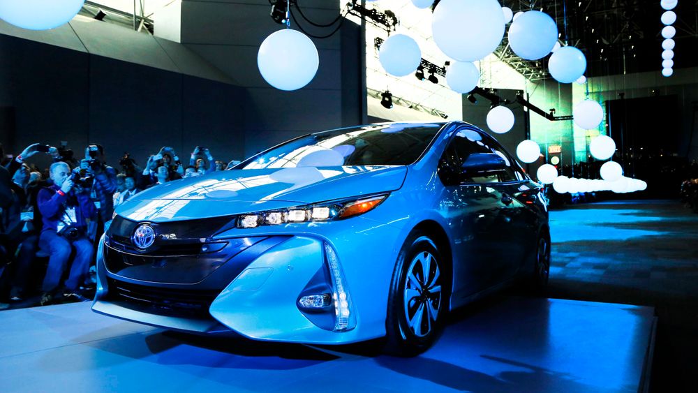 Toyota skal lansere en helt ny batteritype i starten av neste tiår. Her illustrert med en Toyoya Prius.
