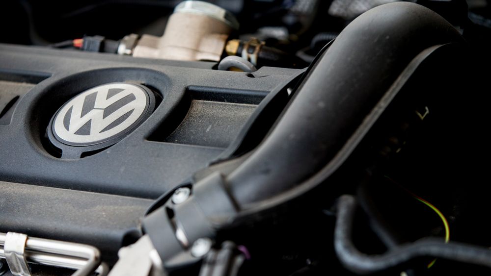 Volkswagen-toppen Oliver Schmidt innrømmer at han kjente til utslippsjukset i dieselbiler. 