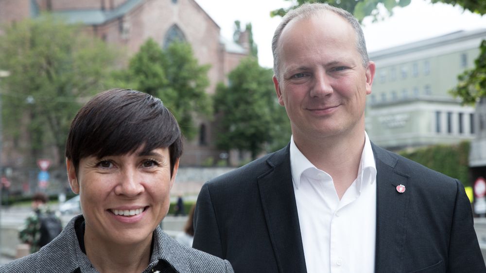 Forsvarsminister Ine Marie Eriksen Søreide (H) og Samferdselsminister Ketil Solvik-Olsen (FRP) er begge avhengige av et nytt, nasjonalt kjernenett - på samme måte som nasjonen er det, mener de.
