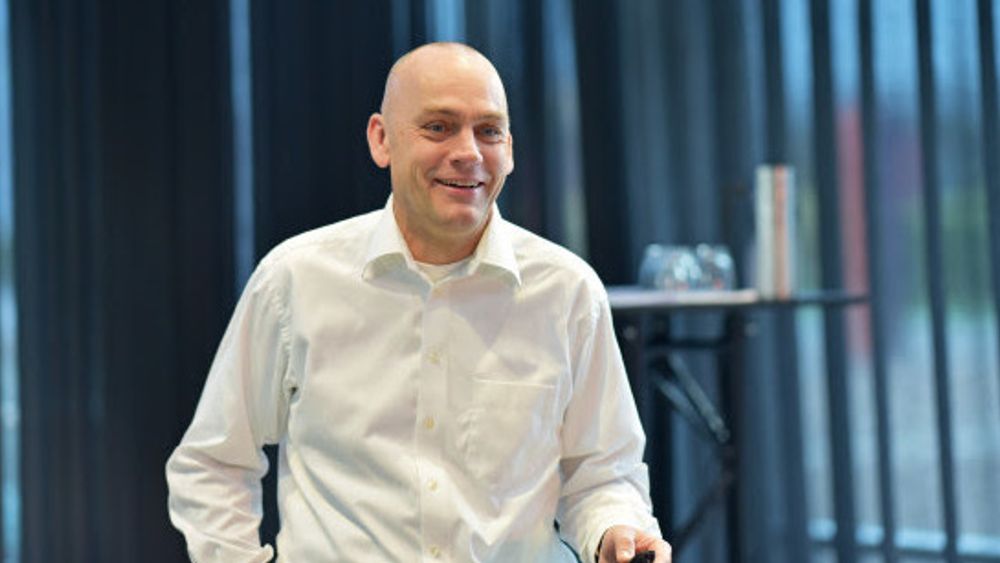 Telenors mobilsjef Bjørn Ivar Moen frir til familiene med Min Familie og Familiebonus.