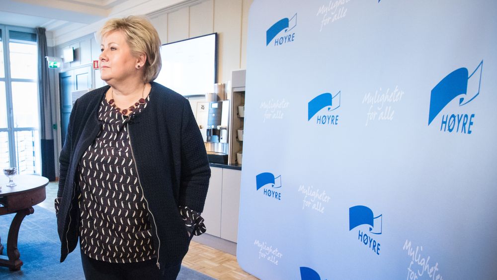 Statsminister Erna Solberg la i juli frem en kompetansereform under et valgkampbesøk i Haugesund. Her står det blant annet at det skal bli enklere å kombinere Nav og utdanning. Fremdeles kan ikke Høyre svare på hvordan de har tenkt å gjøre det enklere - ei heller hvem det skal bli enklere for.