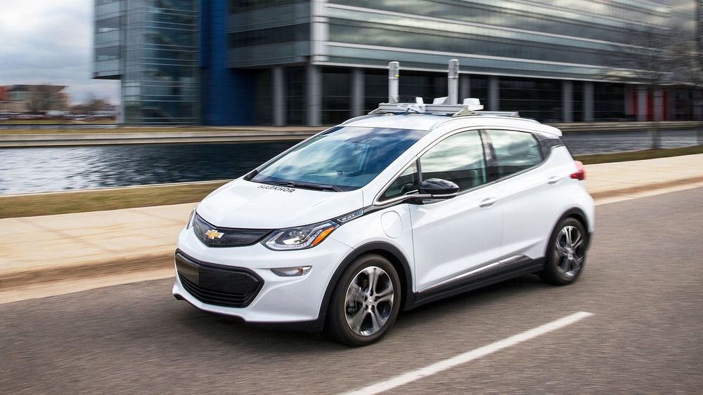 General Motors skal ha selvkjørende drosjer på veien innen to år.