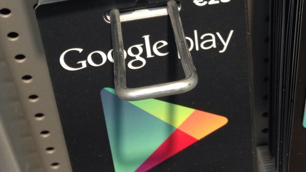ILLUSTRASJONSBILDE: Google varsler nye regler for nye og oppdaterte apper i Google Play. Bildet viser et gavekort for Google Play.