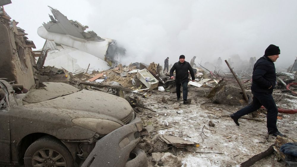 Den flyulykken som krevde flest liv i 2017 skjedde 16. januar, da et B747-400F fraktfly havarerte under landing på Manas lufthavn i Kirgisistan. 39 omkom i ulykken, 35 av dem befant seg på bakken.