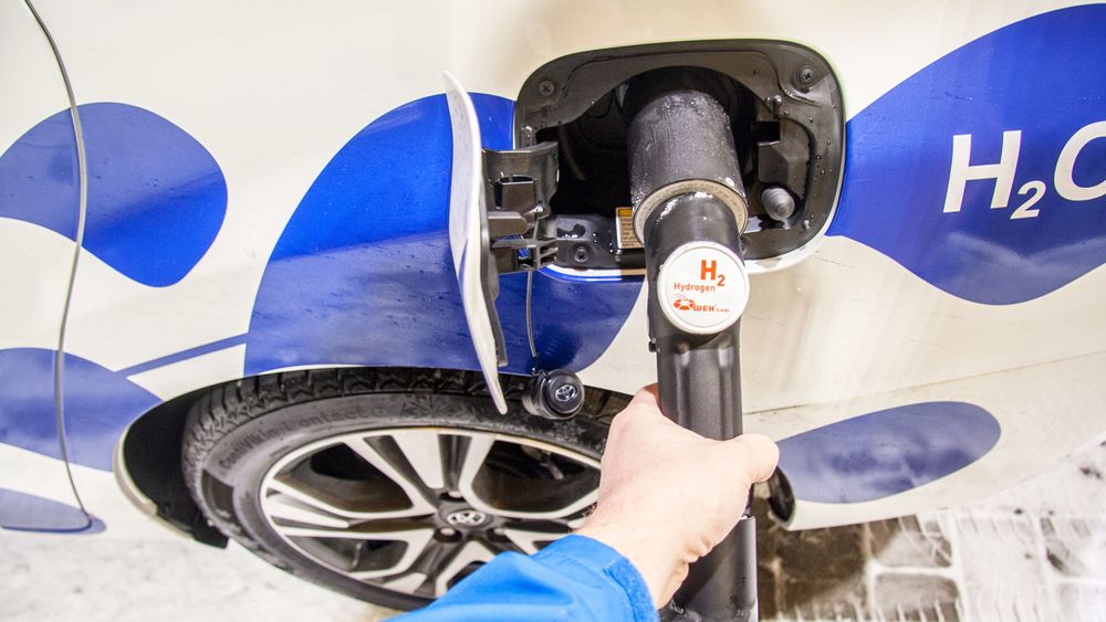 Munnstykke for fylling av hydrogen ved hydrogenstasjon i Bergen.