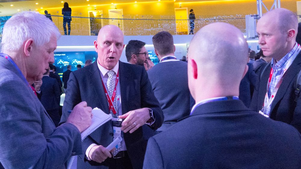 Søker samarbeid. Huaweis teknologisjef, Paul Scanlan vil ha en avansert bruker i et lite land til å teste ut selskapets nye teknologi for smart optimalisering av telenettet