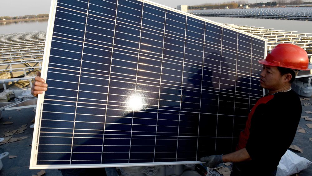 Kina installerte mest solkraft i 2017. Her fra et flytende solkraftverk i Anhui-provinsen.