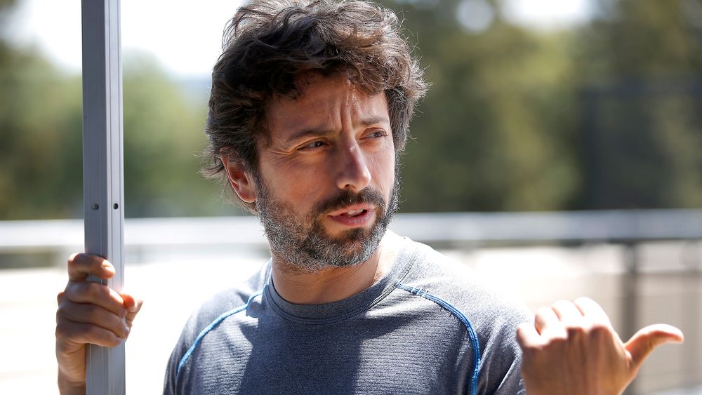 Medgründer i Google, Sergey Brin, advarer aksjonærene om ansvaret og problemstillingene som følger med utviklingen av kunstig intelligens. Her er Brin fotografert under et arrangement Mountain View, California, i mai 2015.