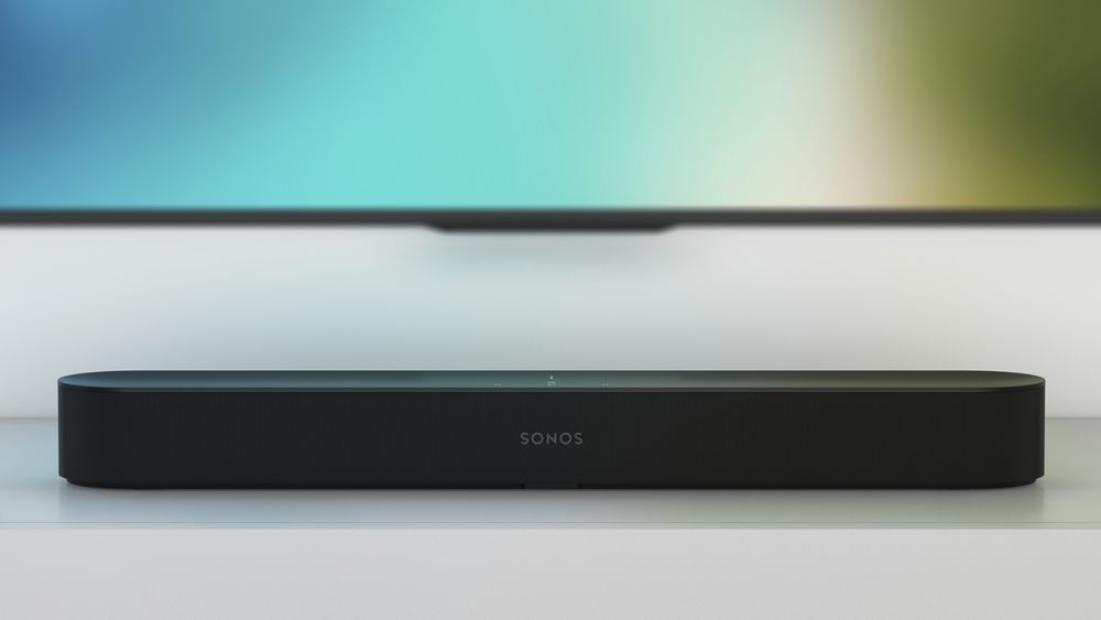 I stua: Sonos Beam er den nye billige og smarte kompakte TV-høyttaleren som også skal ta seg av musikken din.
