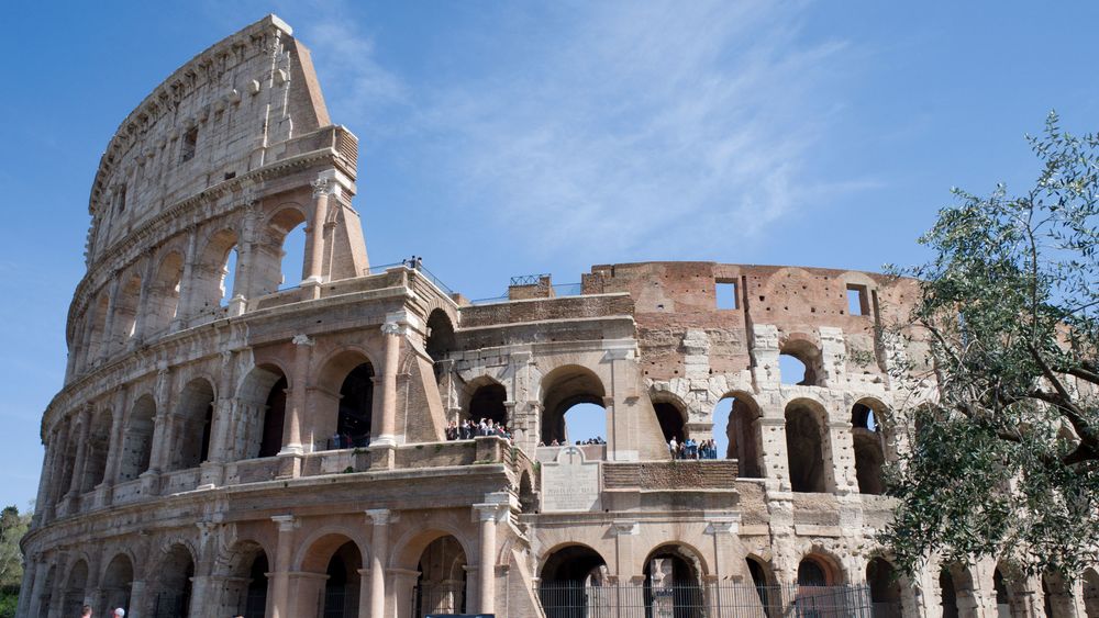 Møtet mellom FTTH Council, Berec og fiberbyggere fra fire land møttes i sommer i den italienske hovedstaden Roma, her representert ved ruinen av amfiteateret Colosseum.