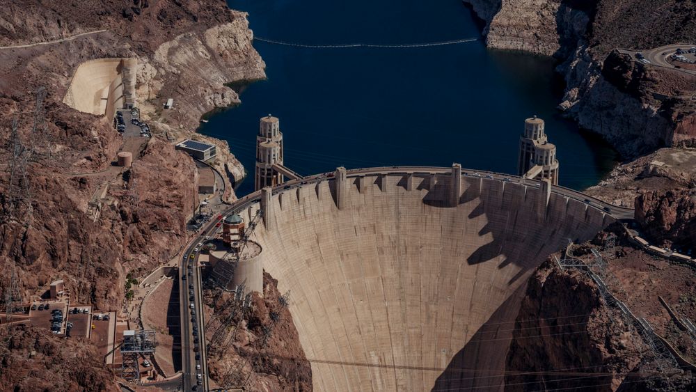 Bymyndighetene i Los Angeles vil gjøre om Hooverdammen til et gigantisk pumpekraftverk.
