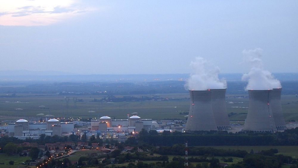 En av reaktorene ved Bugey-kjernekraftverket måtte stenge på grunn av hetebølgen i sommer.