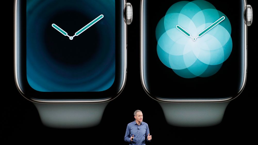 Jeff Williams, Apples chief operating officer, snakker om Apple Watch under en presentasjon den 12. september. 