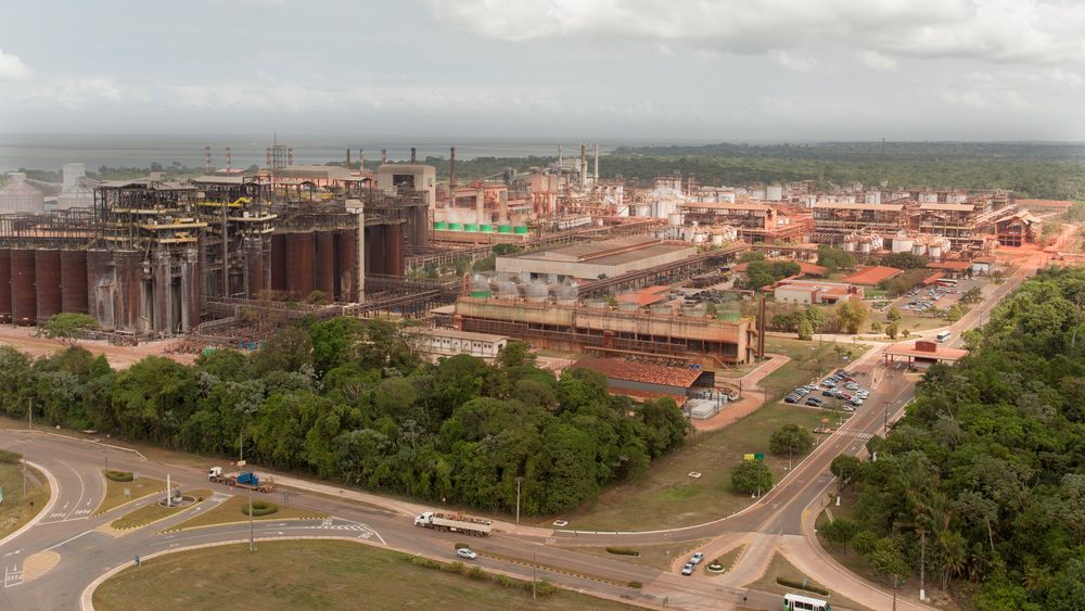 Hydro har fått tillatelse til å gjenoppstarte produksjonen ved Alunorte i Brasil på halv kapasitet.