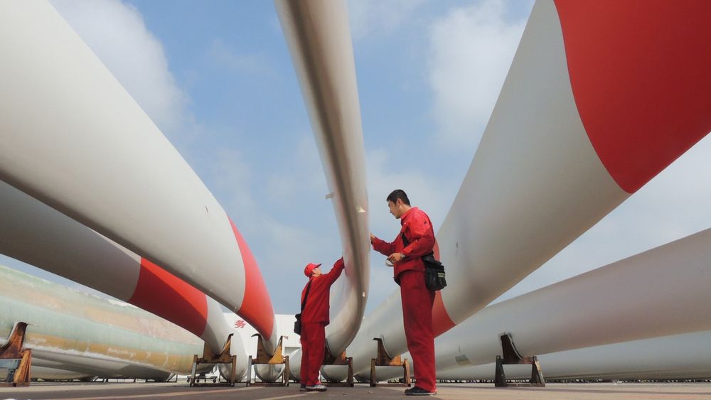Vindturbinfabrikk i Lianyungang, øst i Kinas Jiangsu-provins. Kina fortsetter å dominere vindmarkedet, og beveger seg stadig lengre utover egne landegrenser.