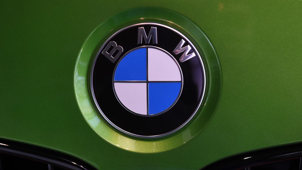 BMW kaller tilbake mer enn en million biler.