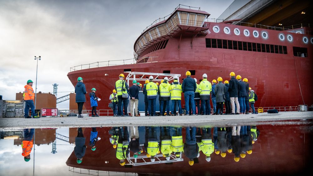 FEIRET: Ulstein og Color Line markerte torsdag oppstarten på arbeidet med verdens største plug-in hybridskip i Ulsteinvik.
