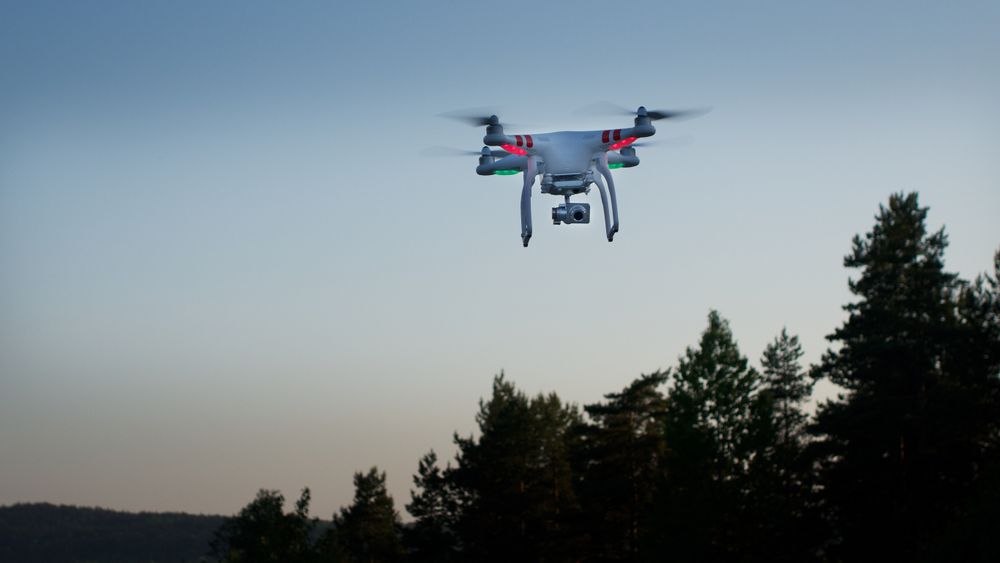 POPULÆRT: 400.000 nordmenn er nå droneeiere, i følge en spørreundersøkelse Opinion har utført for droneorganisasjonen UAS Norway.