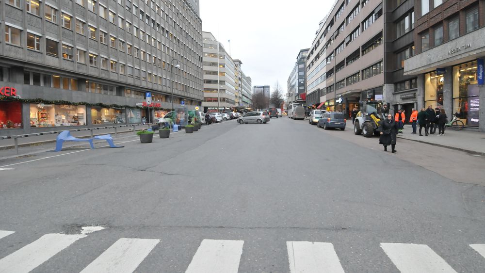 Olav Vs gate ved Nationaltheatret i Oslo skal få en ny og mer fotgjengervennlig drakt. Anleggsplassen skal vise verden at utslippsfri anleggsdrift er mulig.