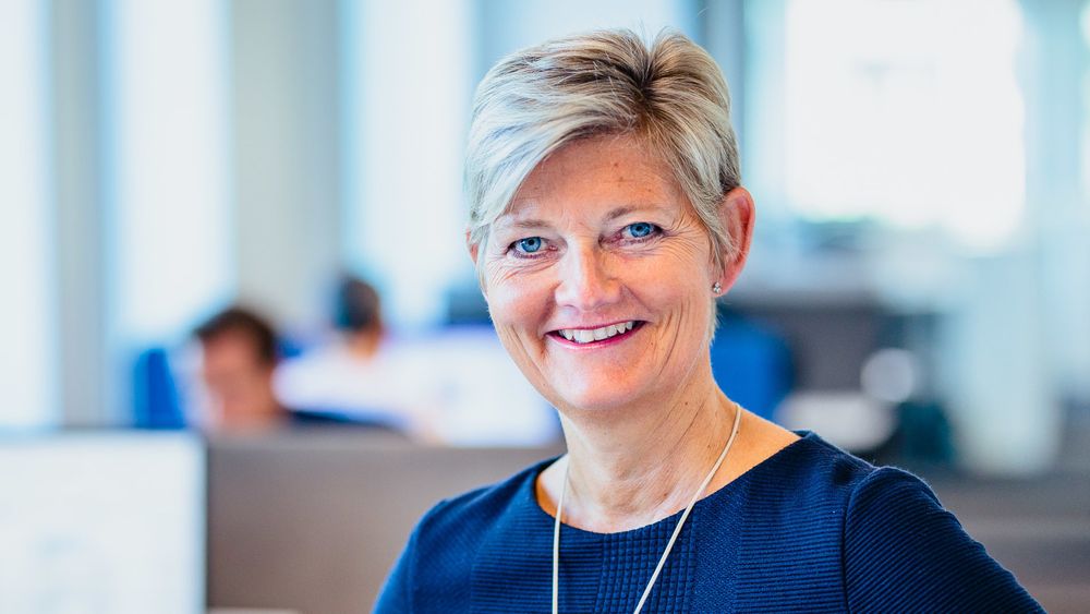 Konsernsjef i Manpower Målfrid Brath ser at norske arbeidsgivere tror at robotane kjem.