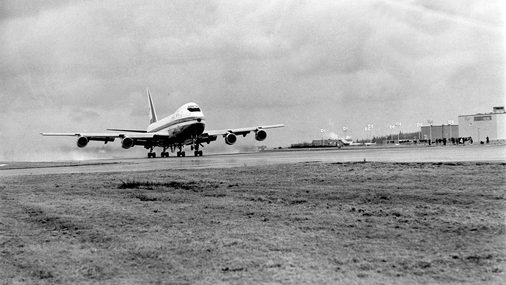 Boeing 747-100-prototypen tar av fra Everett søndag 9. februar 1969.