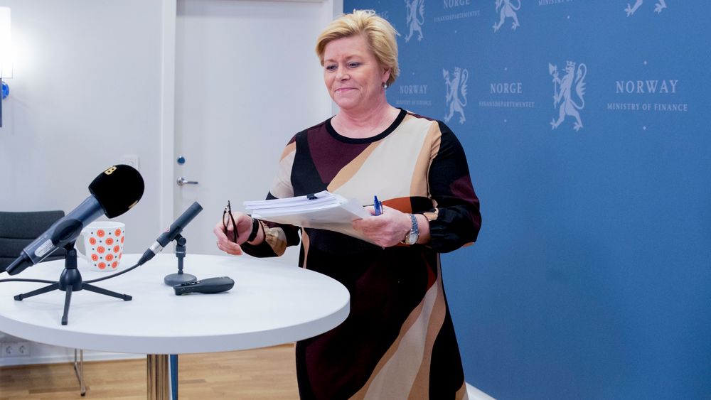 Finansminister Siv Jensen presenterer melding om Statens Pensjonsfond 2019 fredag ettermiddag.