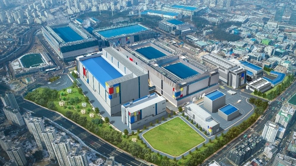 Samsung utvider selskapets produksjonsanlegg i Hwaseong, Sør-Korea, med en ny produksjonslinje for selskapets nyeste prosessorteknologier. Den skal stå ferdig til høsten. Bildet viser anlegget slik det er forventet å bli sende ut.