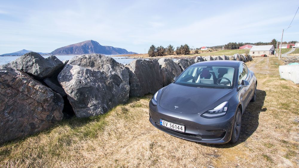 Blant bilmerkene som er målt, kommer Tesla dårligst ut på Norsk kundebarometer i år.