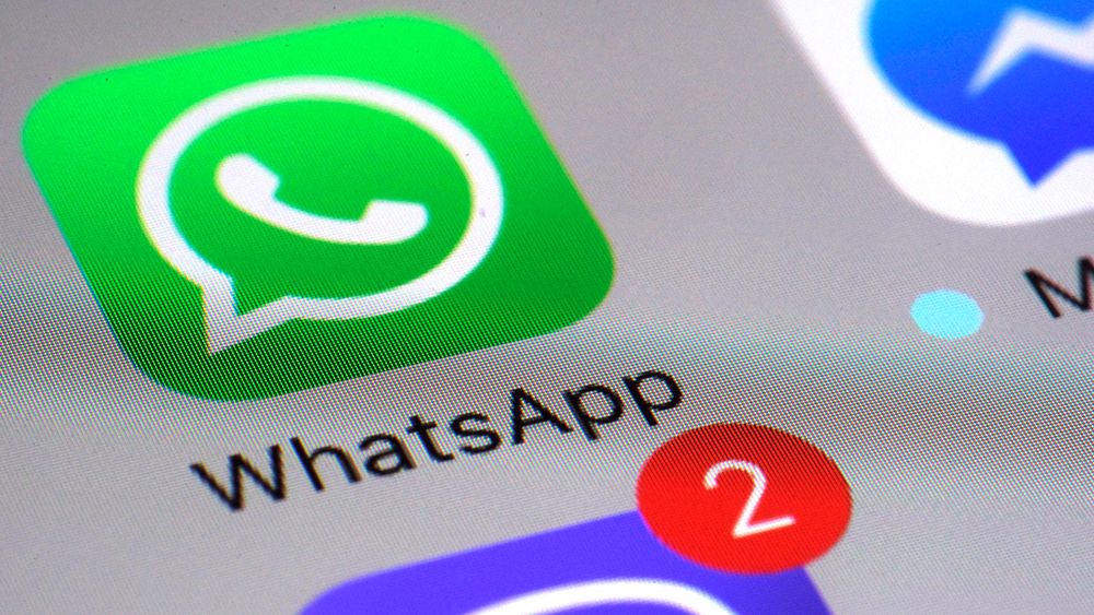Den store kommunikasjonstjenesten WhatsApp oppfordrer brukere til å oppdatere appen etter oppdagelsen av et stort sikkerhetsbrudd. 
