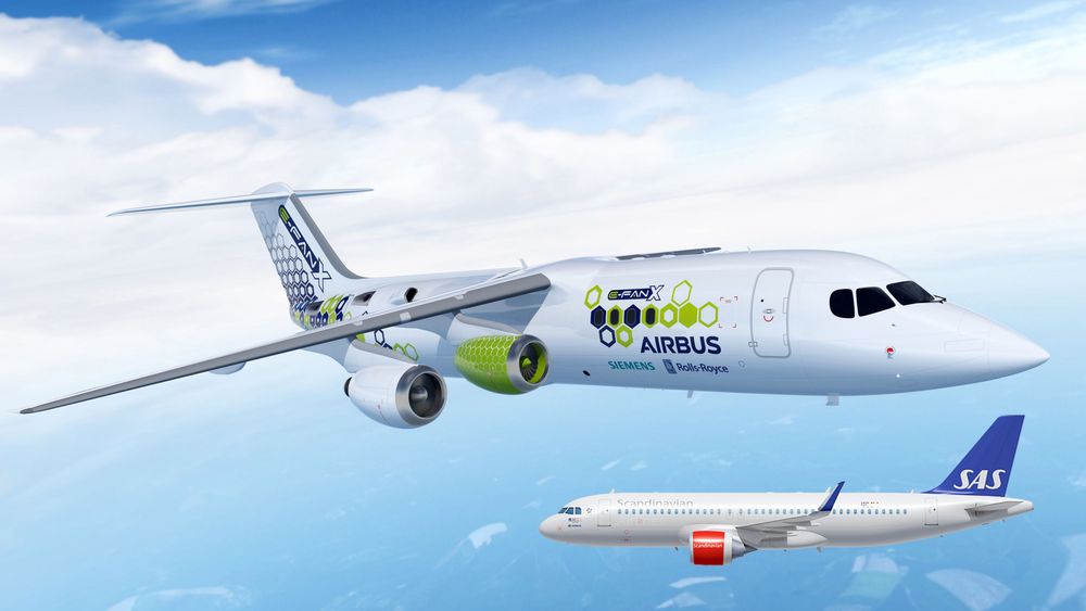 SAS, her representert ved A320 Neo, og Airbus, representert ved E-Fan X, går sammen om å forske på hybridelektriske og elektriske fly. (Montasje)