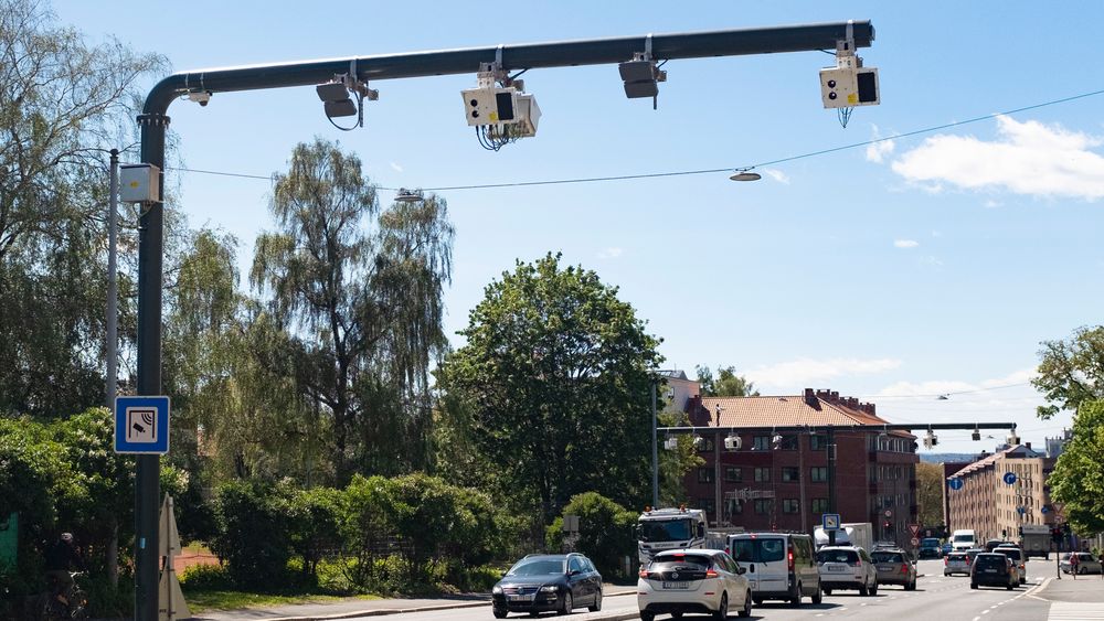Fra 1. juni 2019 ble det innført et helt nytt bompengesystem i Oslo, og neste år vil elbilene måtte betale halv takst. Men det er for lite til å finansiere Oslopakke 3.