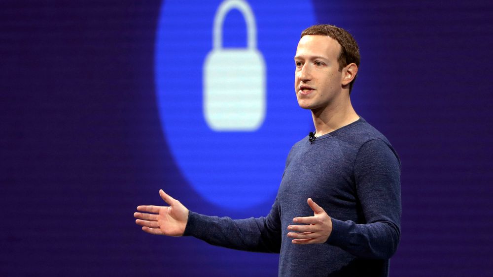 Facebook, her ved toppsjef Mark Zuckerberg, har store planer på gang – deriblant et eget operativsystem.