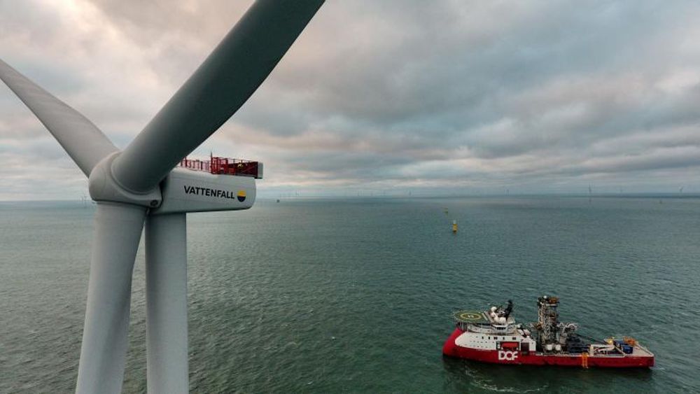 Vindparken Horns Rev 3 ble koplet på strømnettet i år, og er en medvirkende årsak til at Danmark nå setter ny rekord i strømproduksjon fra vindturbiner.