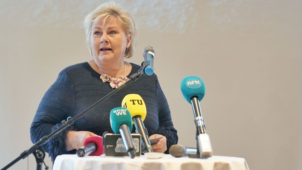  Statsminister Erna Solberg (H) varsler at regjeringen ikke vil gå videre med en rammeplan for norsk vindkraft, som NVE har utarbeidet. Protestene fra kommunene ble for sterke.