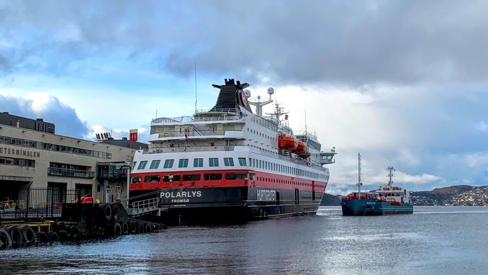 Hurtigruteskipet Polarlys testet biodiesel denne uken.