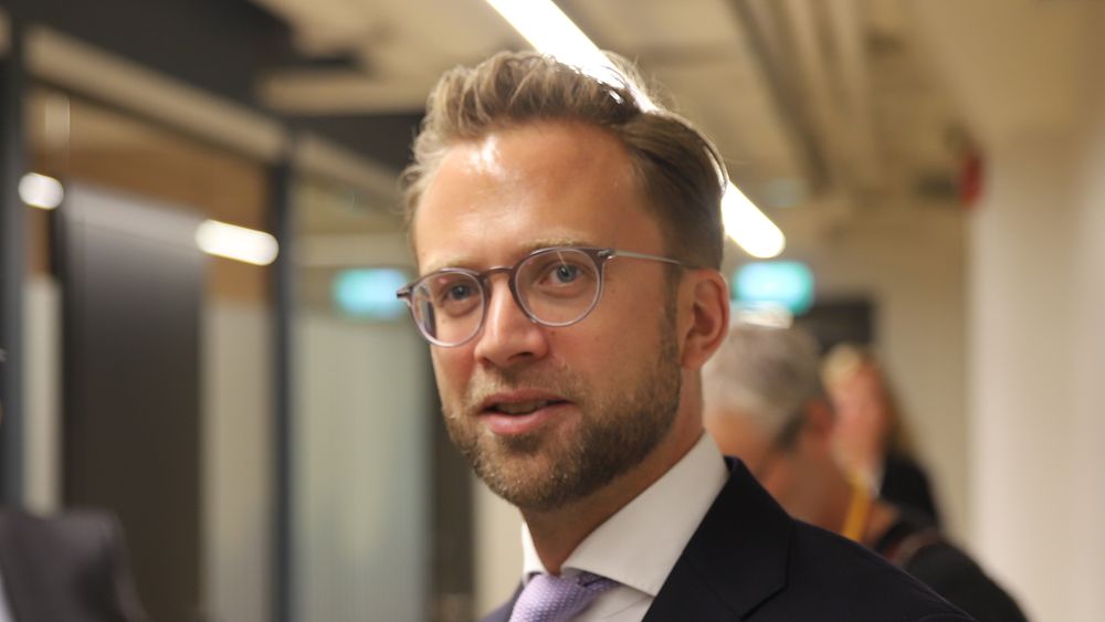 Digitaliseringsminister Nicolai Astrup opplyser at Norden, sammen med de baltiske landene, har som ambisjon å være en foregangsregion for grensekryssende bruk av eID.