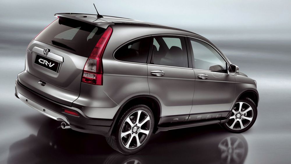Hondas CR-V er en av tidenes mest solgte SUVer i hele verden. Nå utgjør SUV-er 40 prosent av salget av nye biler, godt drevet fram av USA, hvor annenhver bilkjøper sverger til de høye og tunge kjøretøyene.