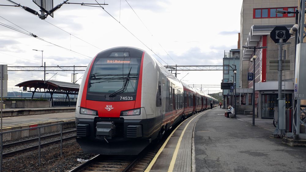 Jernbanedirektoratet tror ikke alternative traseer gjør Østfoldbanen billigere.