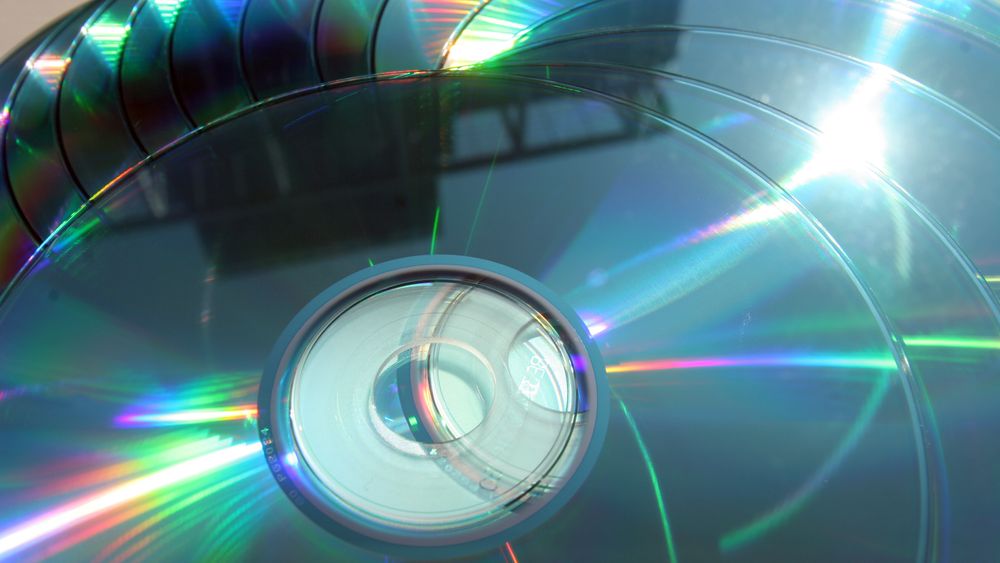 A generic picture of a compact discs, CD.  REUTERS/Catherine Benson