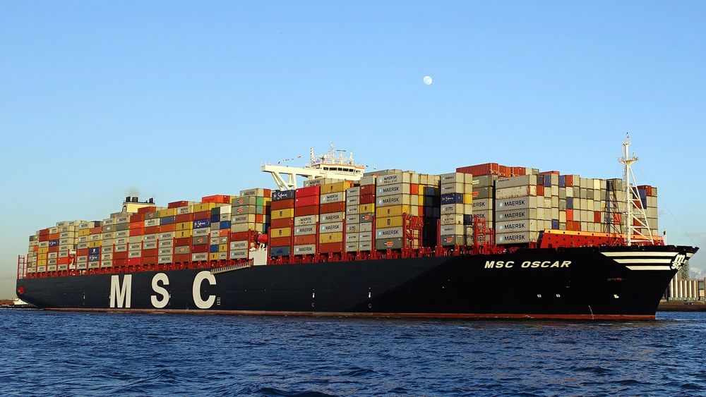 MSC Oscar var verdens største konteinerskip i 2015, men har senere blitt forbigått av mange.